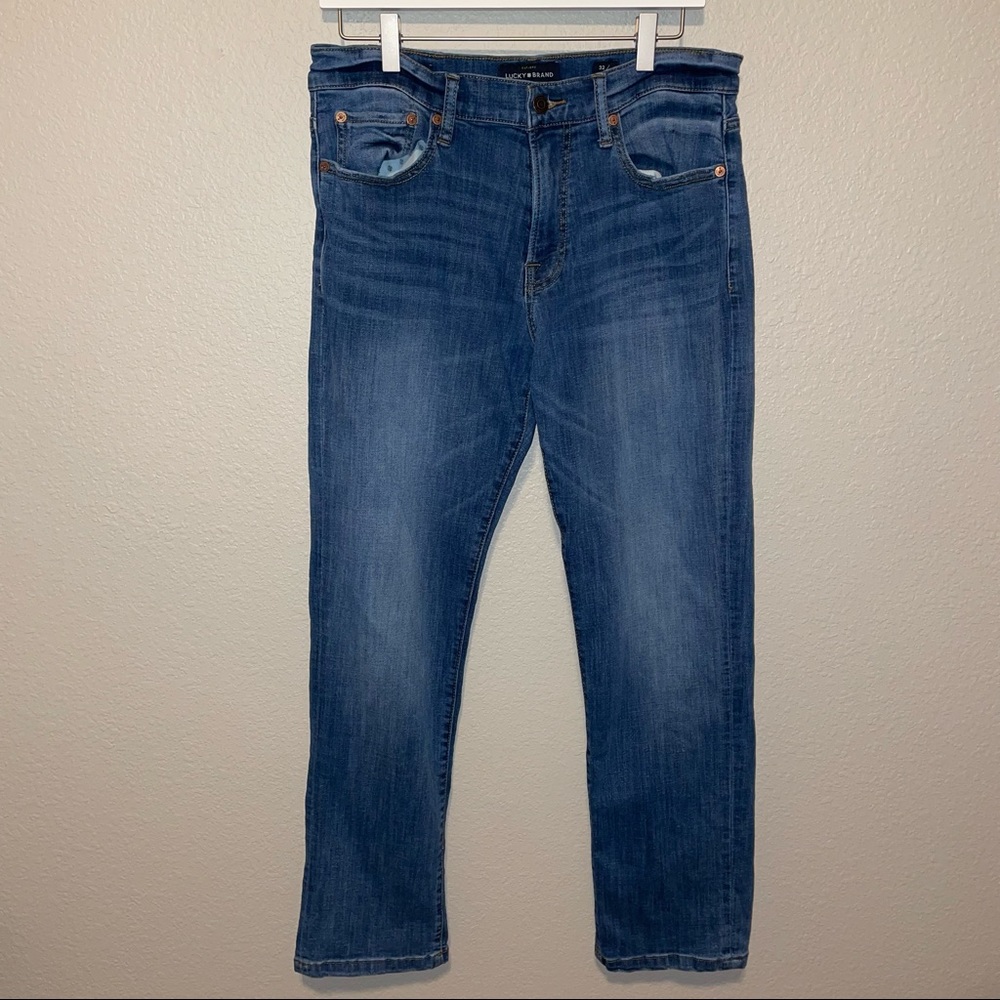Lucky Brand Jeans 221 Straight Fit